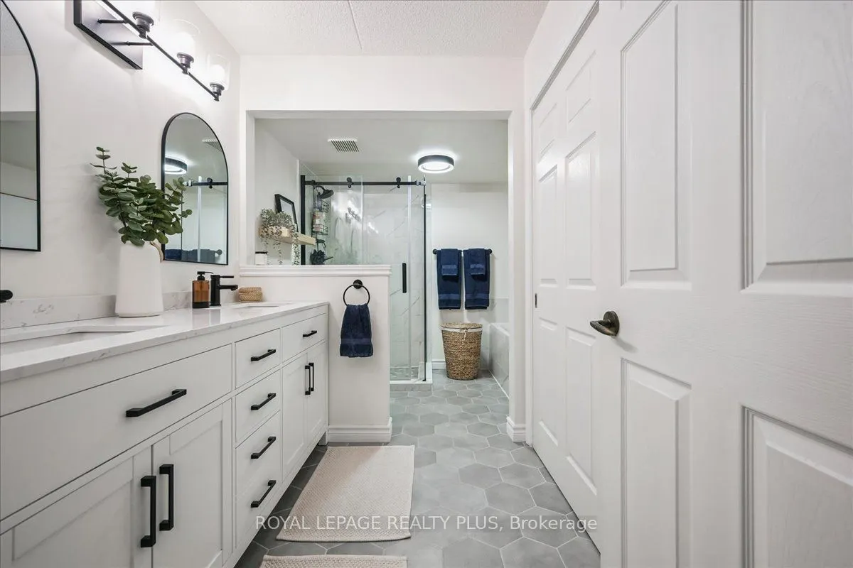 2030 Cleaver Avenue, #201