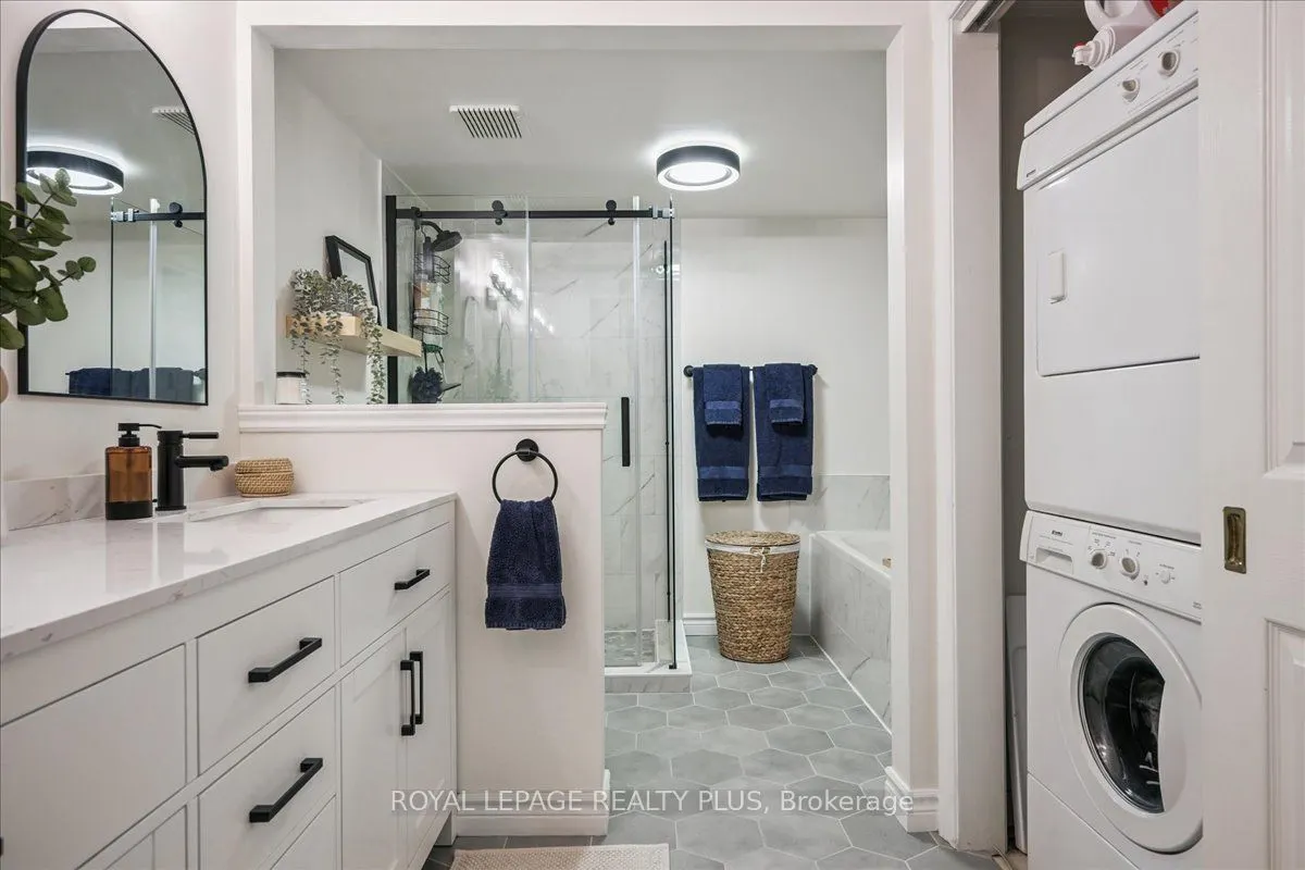 2030 Cleaver Avenue, #201