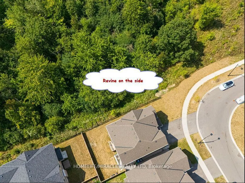 8 Jenwood Crescent