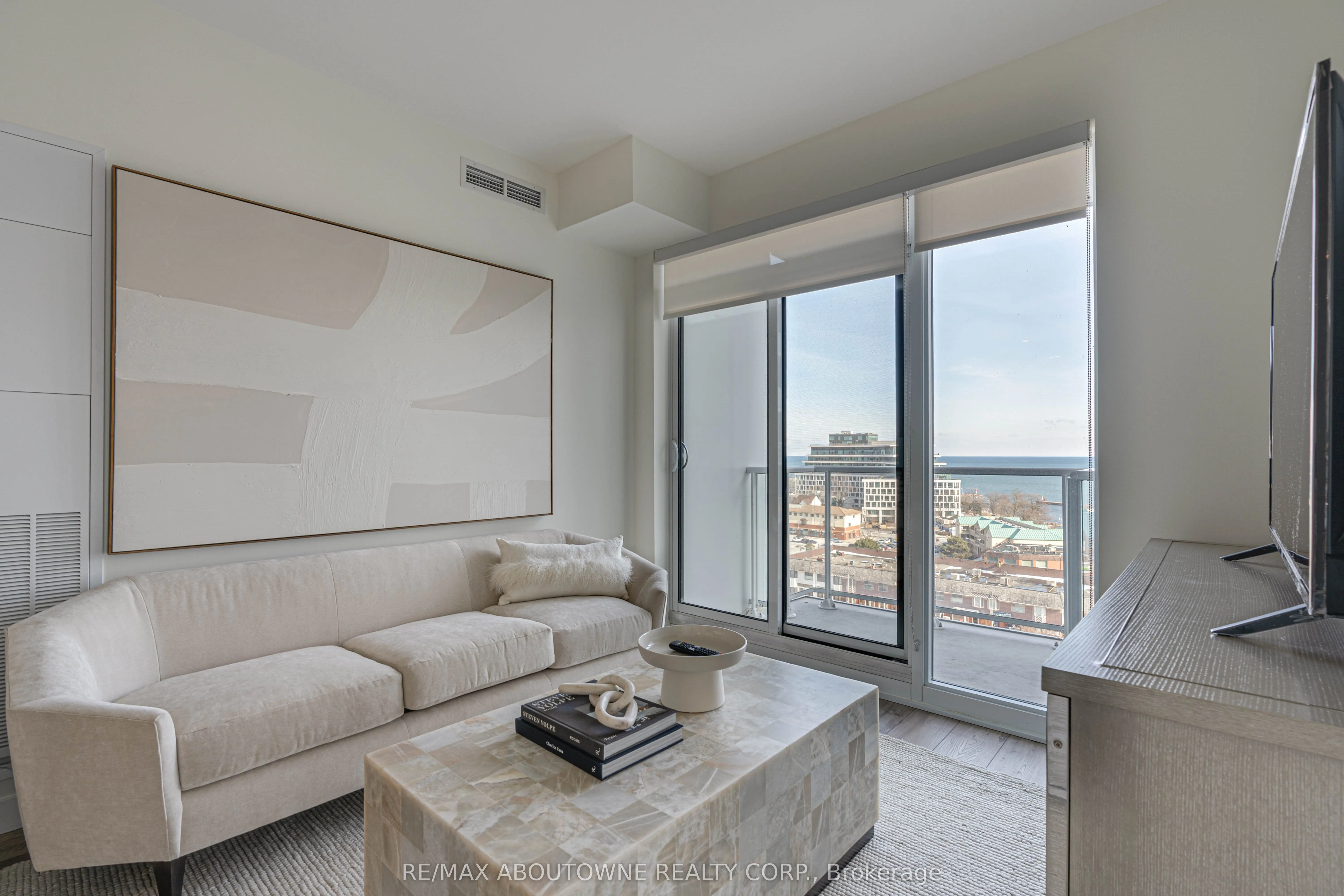 125 Bronte Road, #A0511