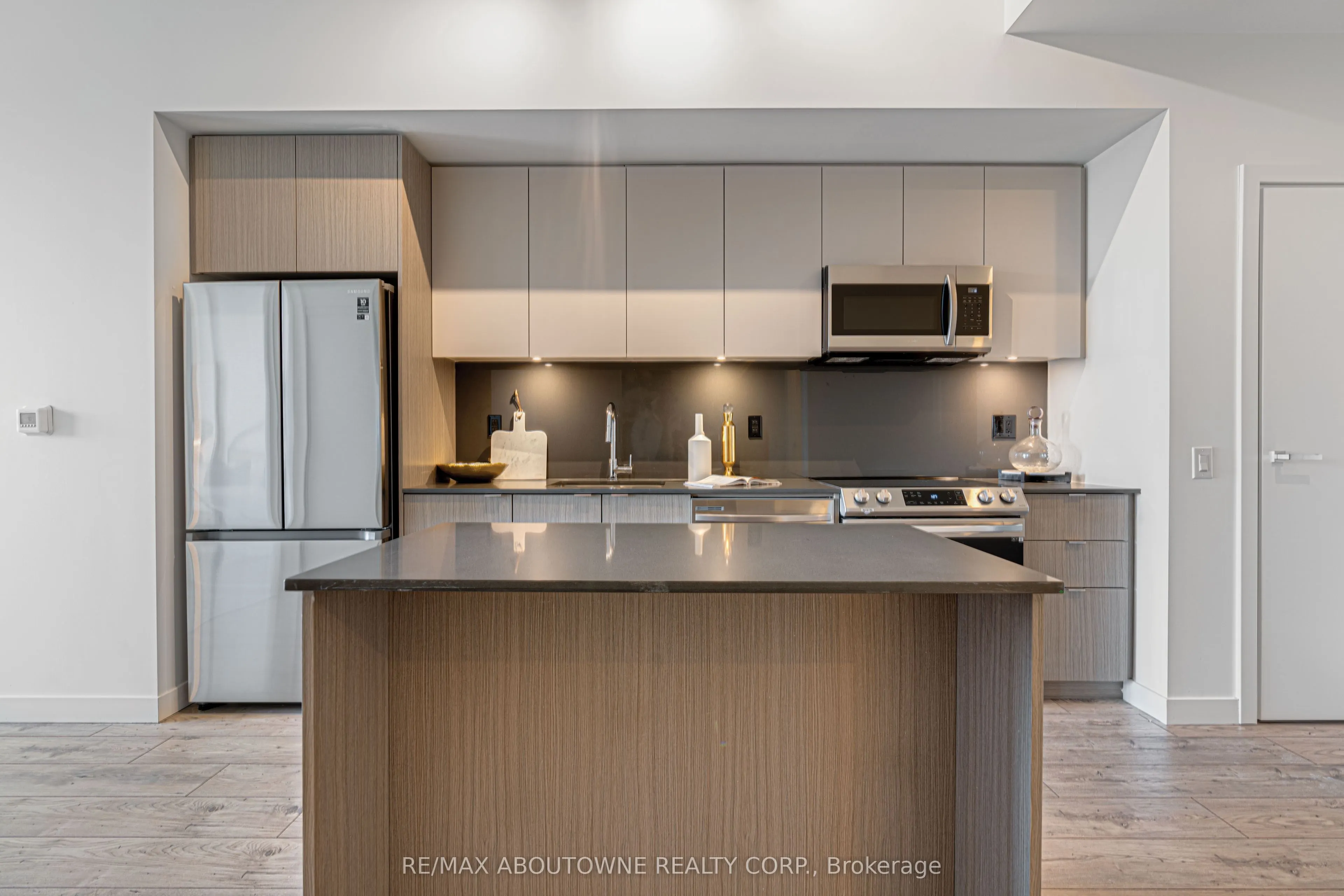 125 Bronte Road, #A0511