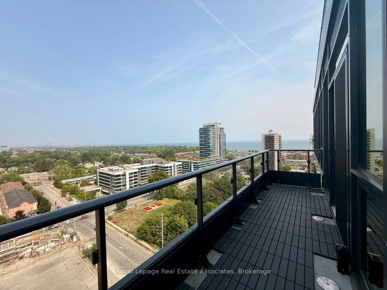 28 Ann Street, #1406