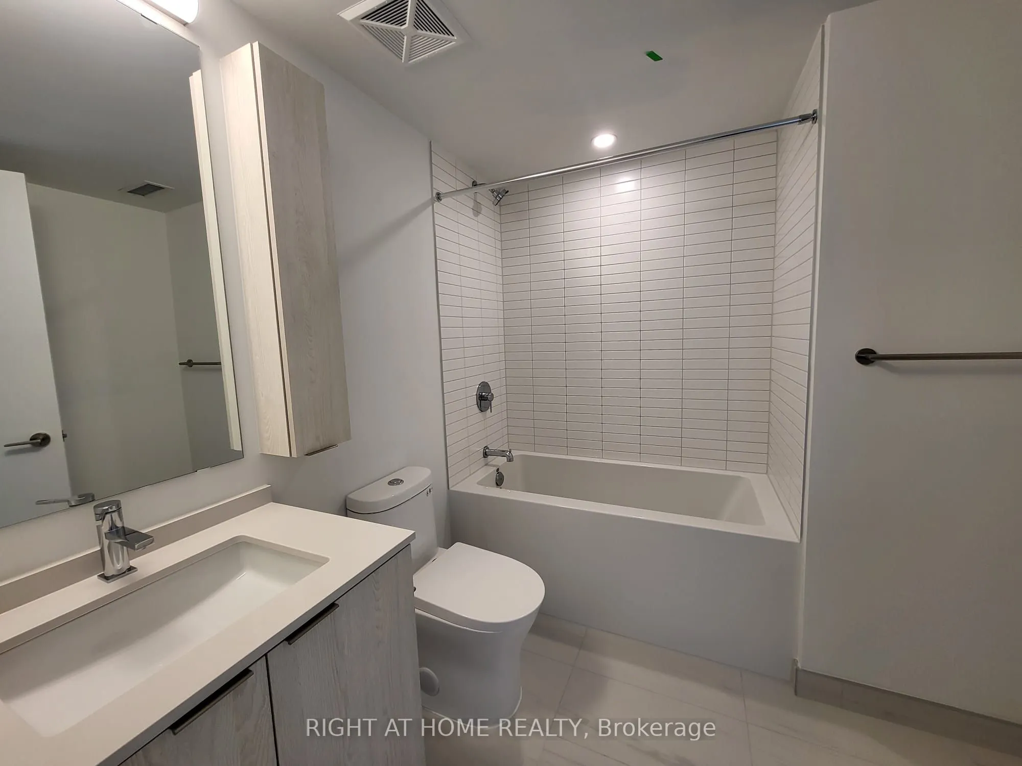 3009 Novar Road, #1415