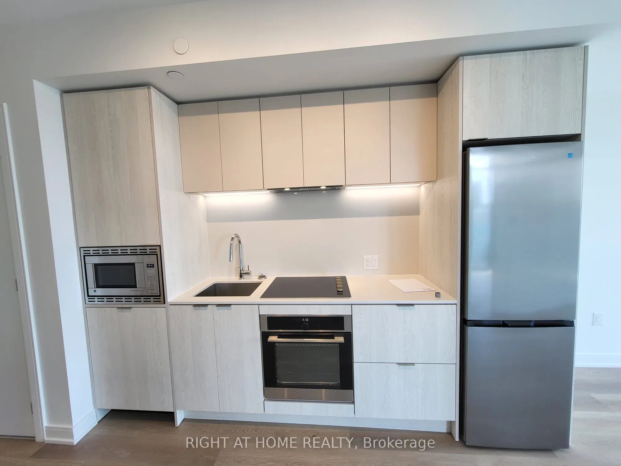 3009 Novar Road, #1415