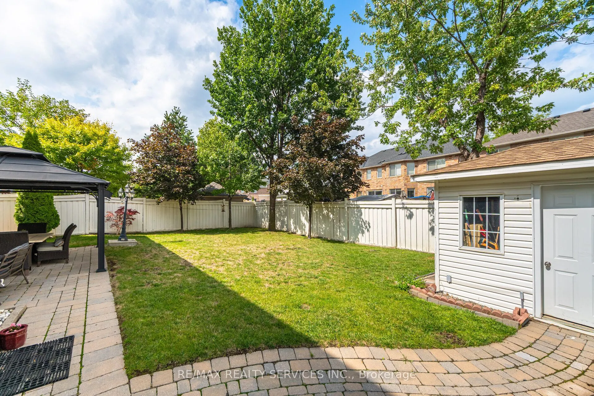 19 Richland Crescent