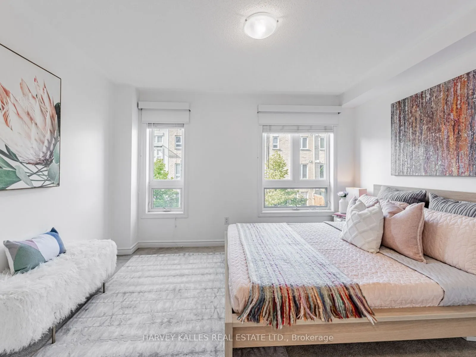 52 Market Garden Mews