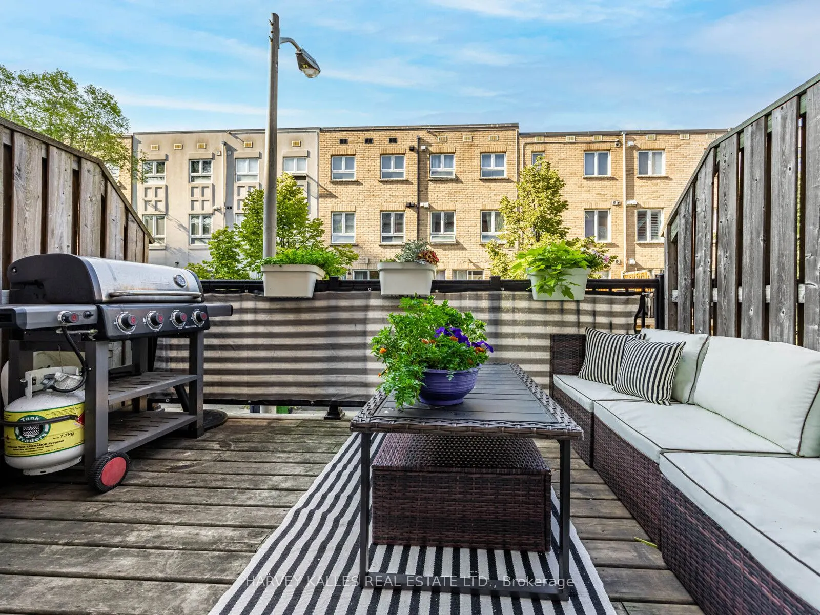 52 Market Garden Mews
