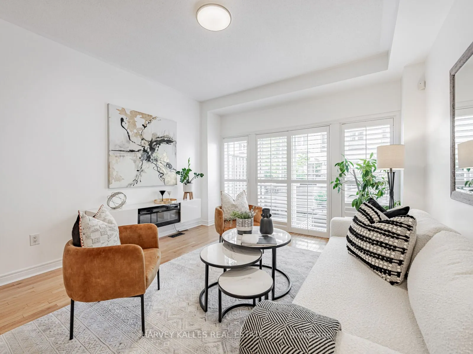 52 Market Garden Mews