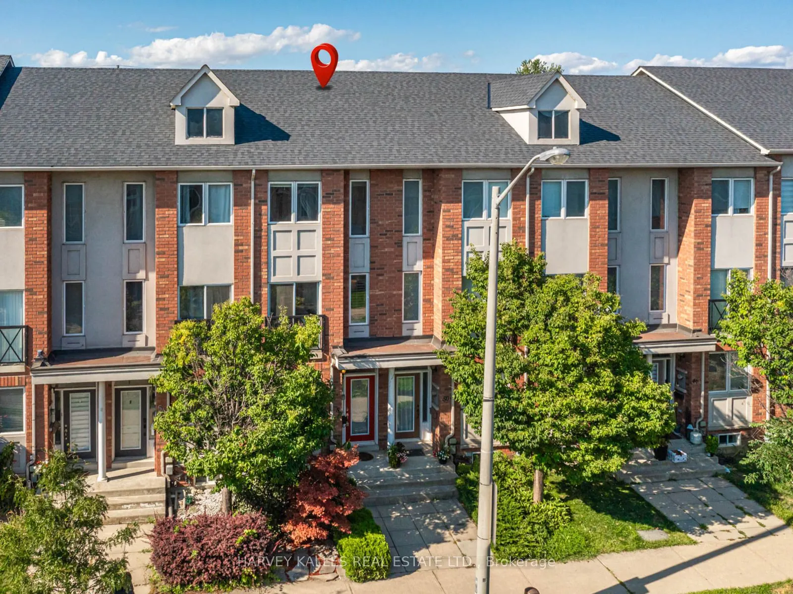 52 Market Garden Mews
