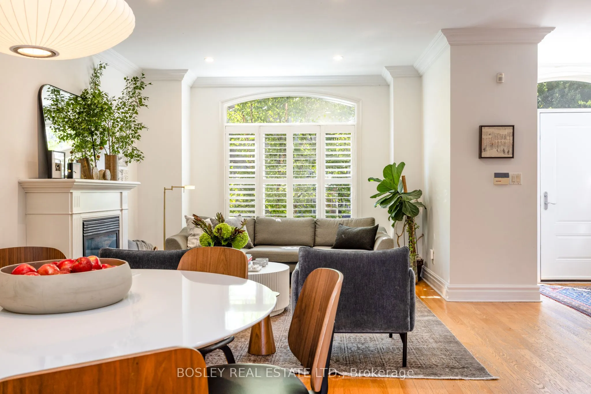 5 Lukow Terrace