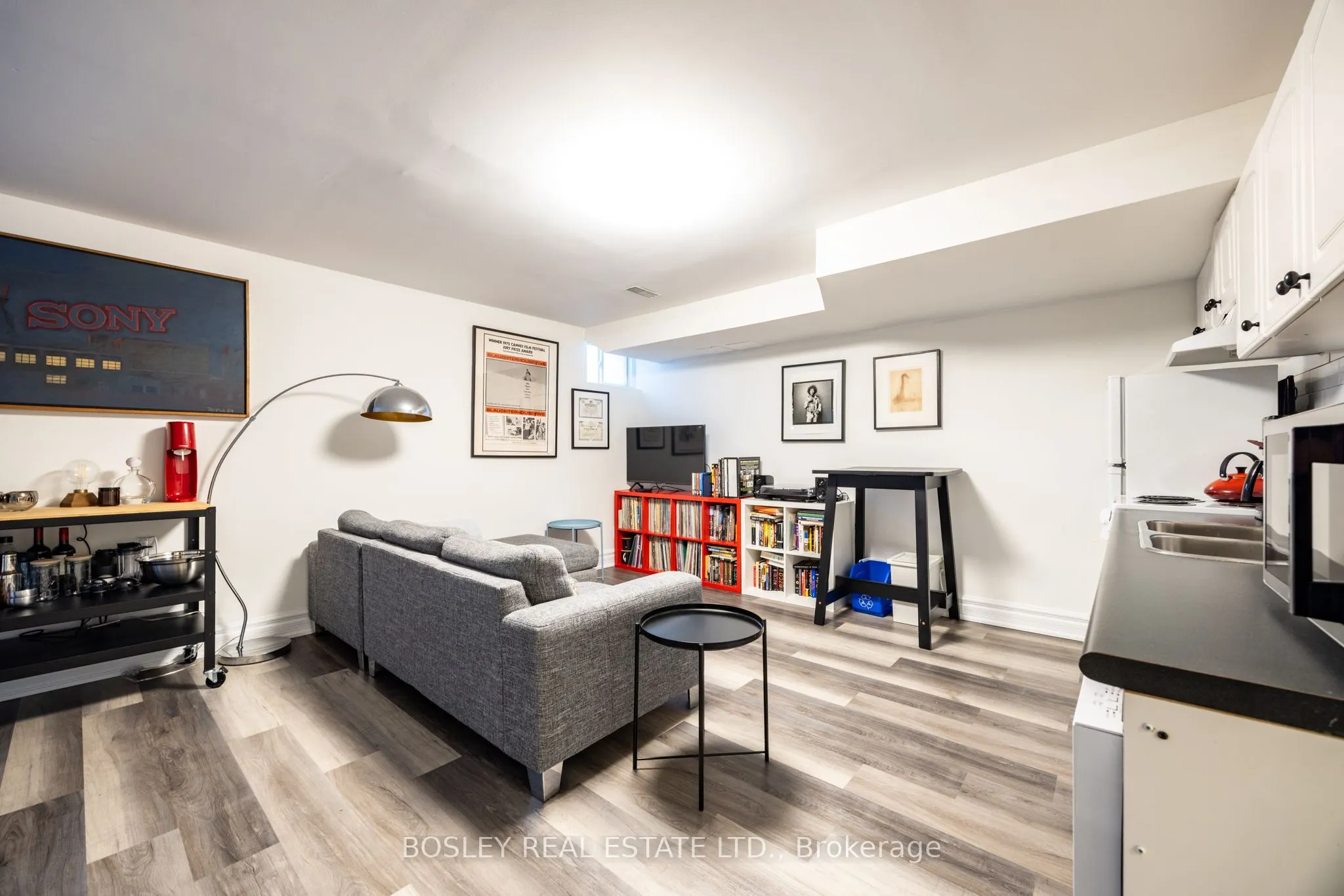 5 Lukow Terrace