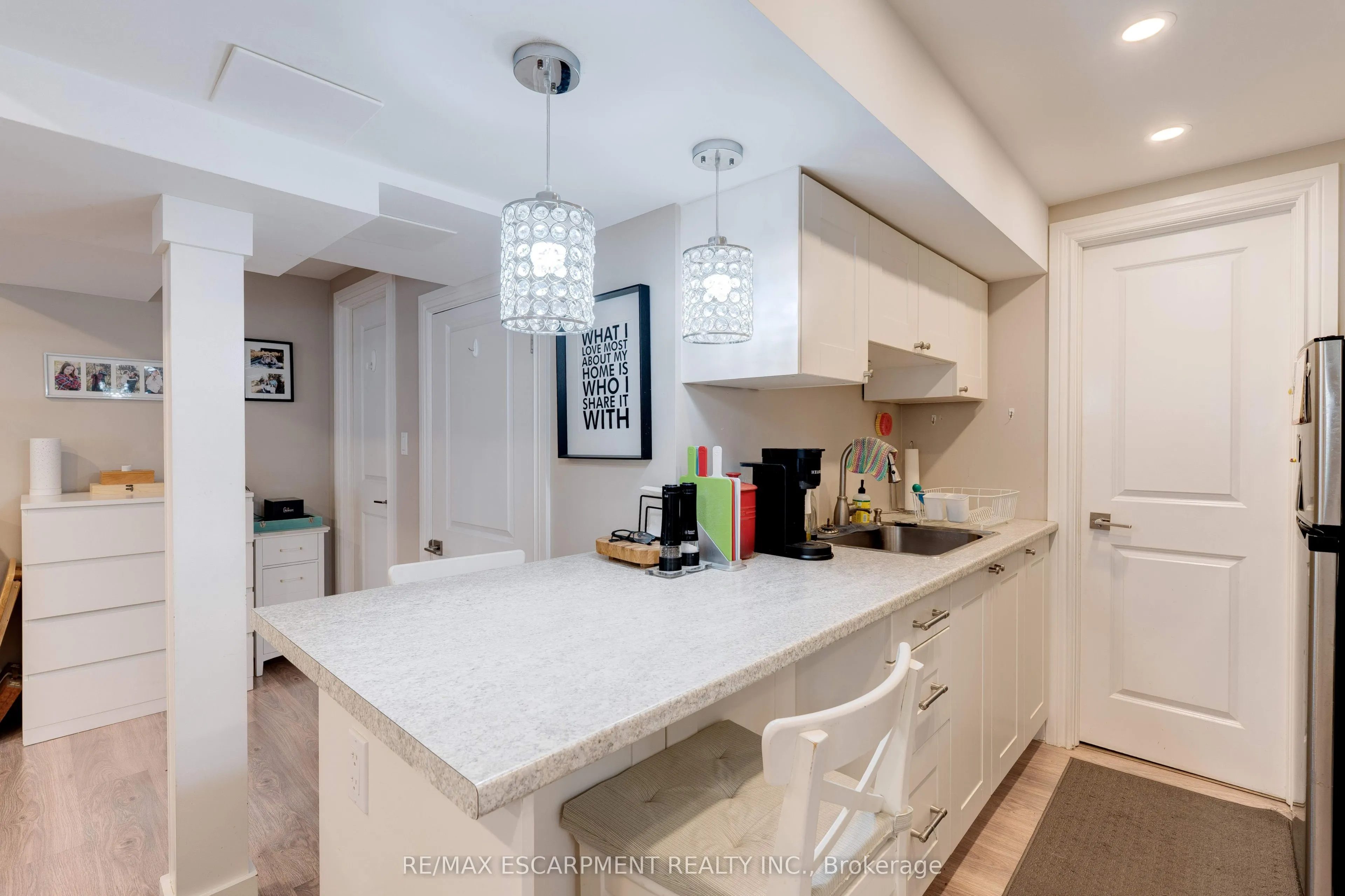 2261 Leominster Drive