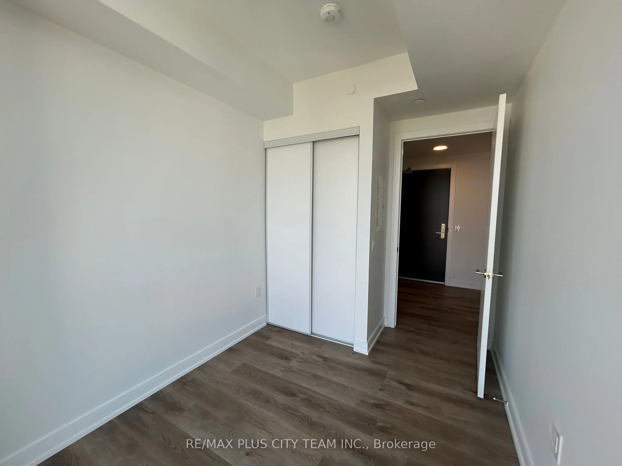 3009 Novar Road, #1613