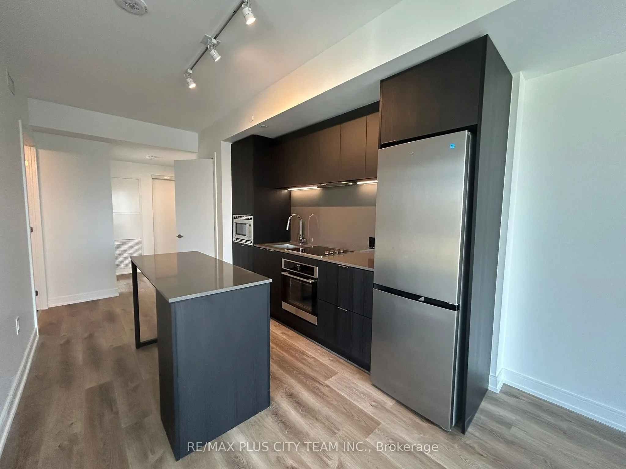 3009 Novar Road, #1613