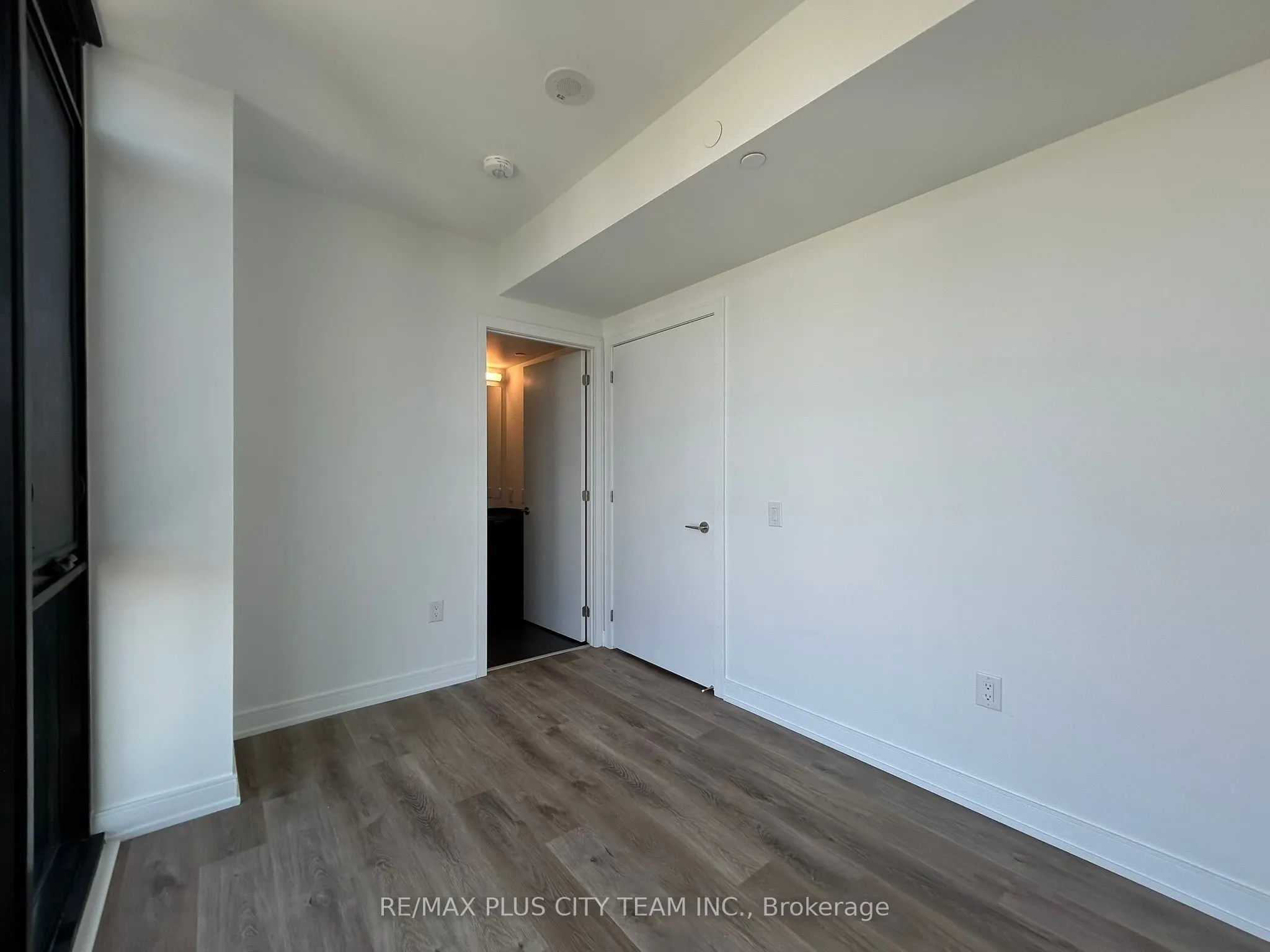 3009 Novar Road, #1613