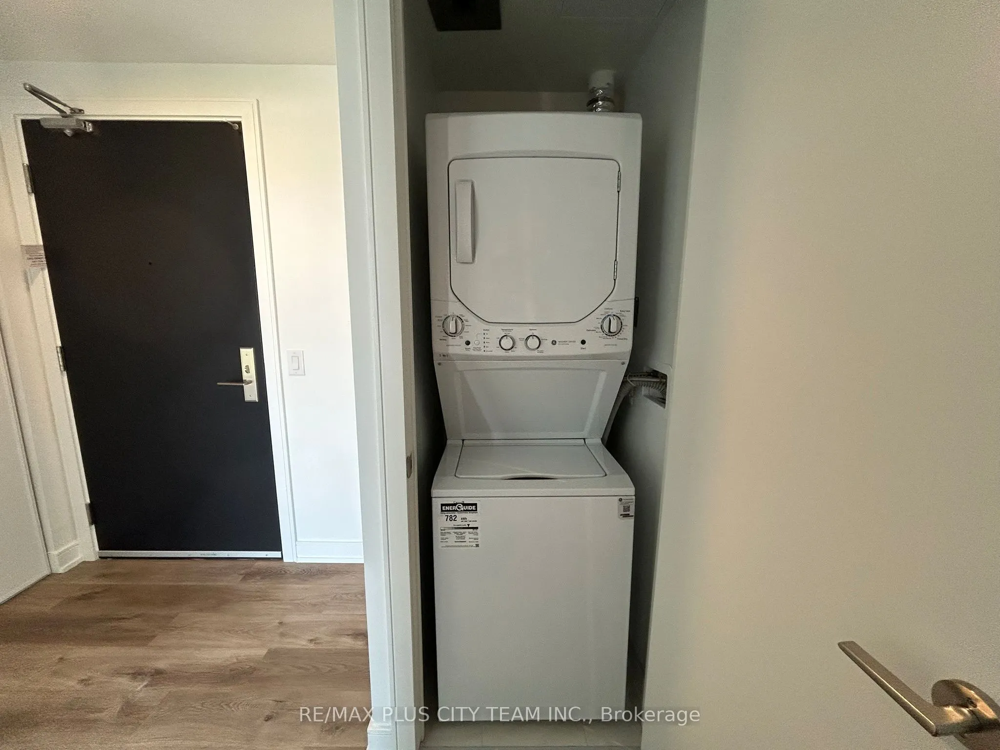 3009 Novar Road, #1613