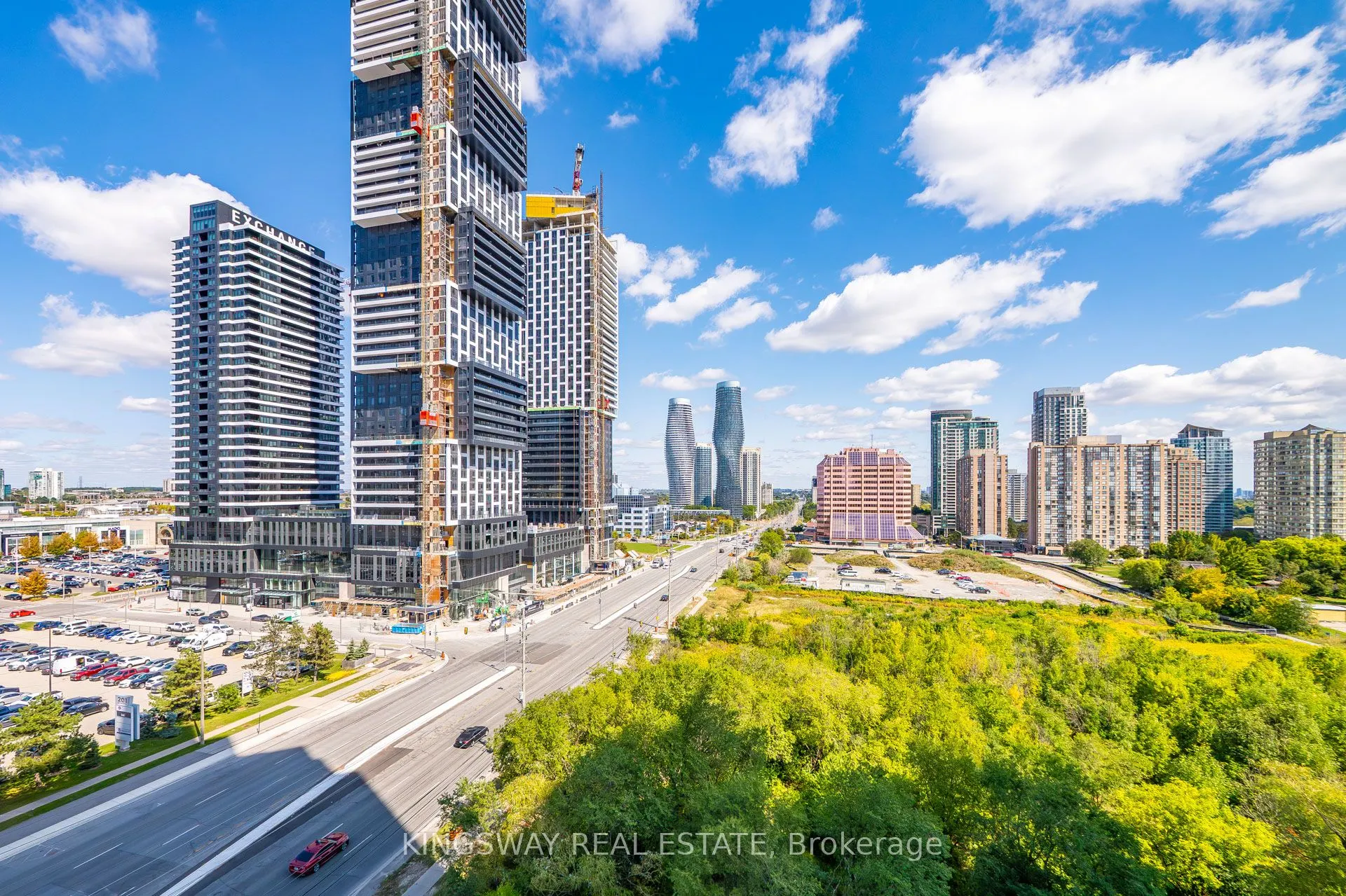 220 Burnhamthorpe Road, #1004