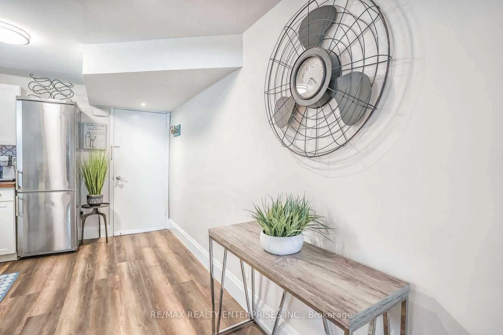 1330 Alexandra Avenue, #Lower