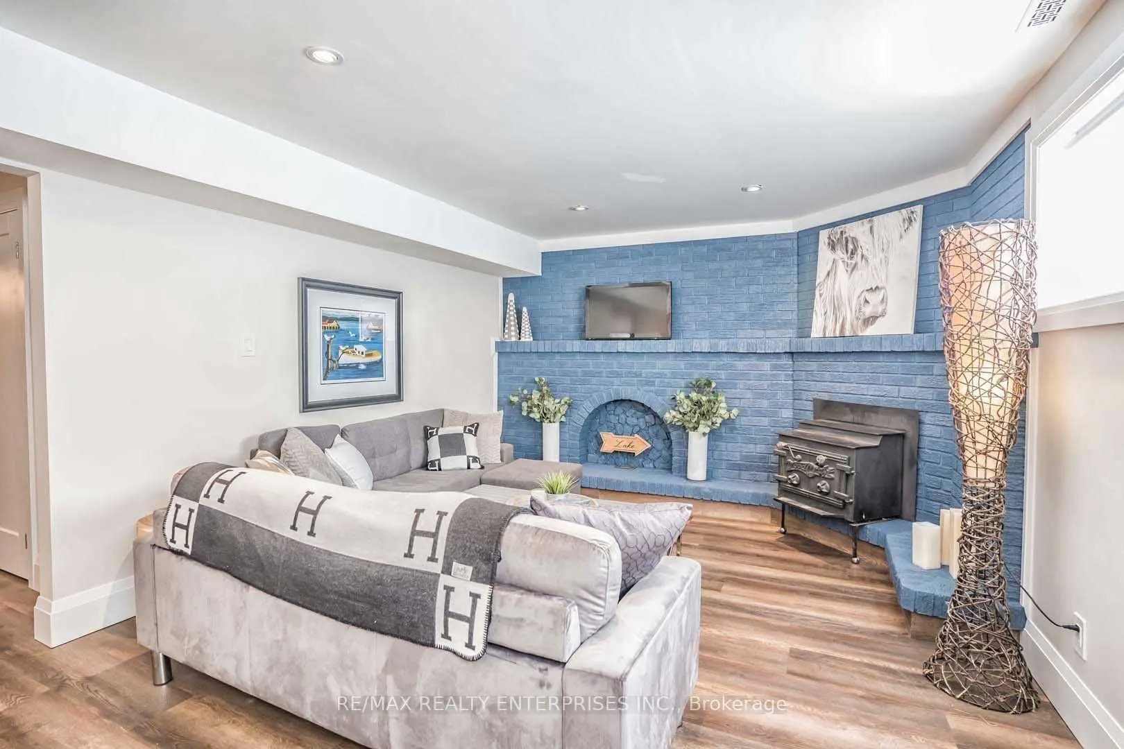 1330 Alexandra Avenue, #Lower
