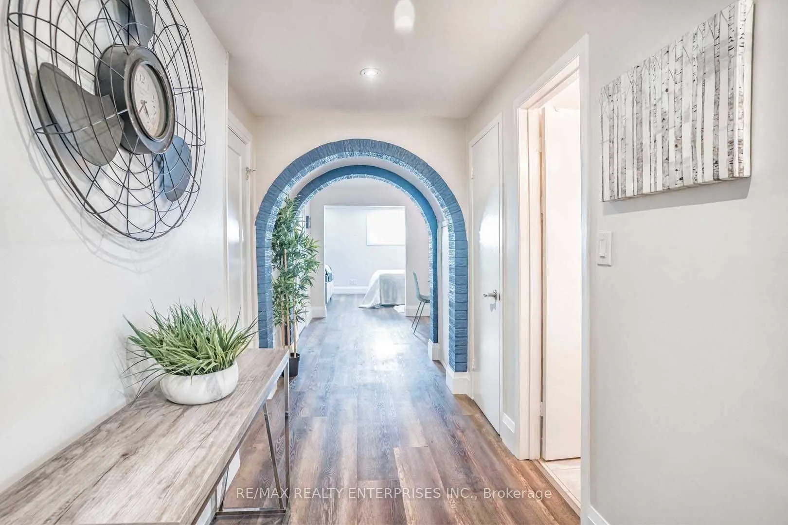 1330 Alexandra Avenue, #Lower