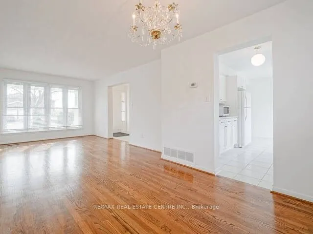 1723 Chalkdene Grove