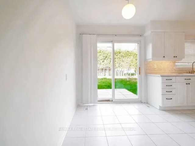 1723 Chalkdene Grove