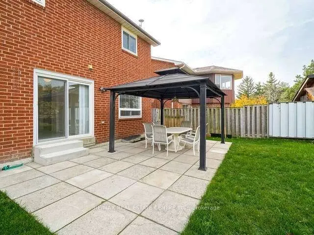 1723 Chalkdene Grove