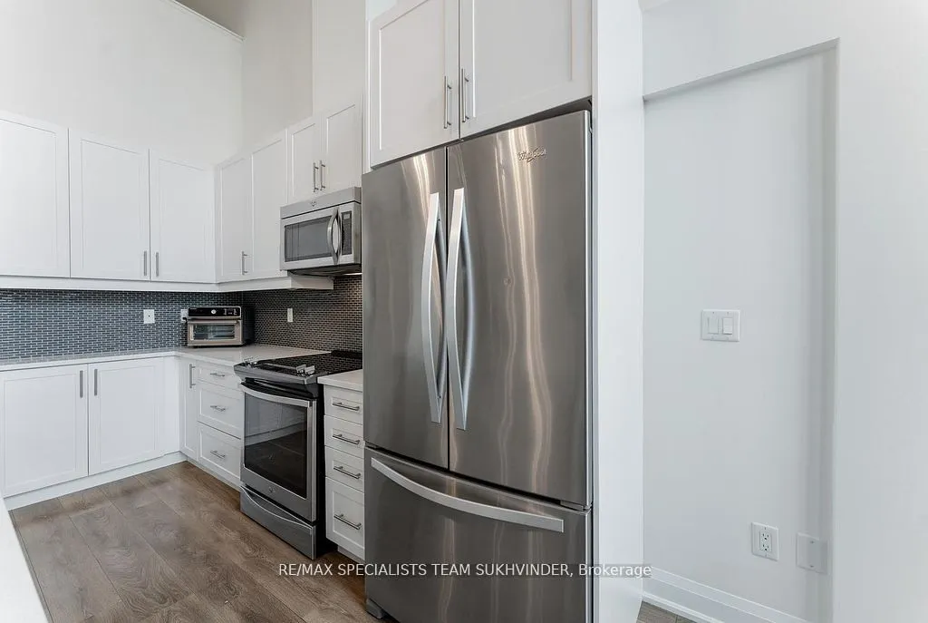55 Yorkland Boulevard, #107