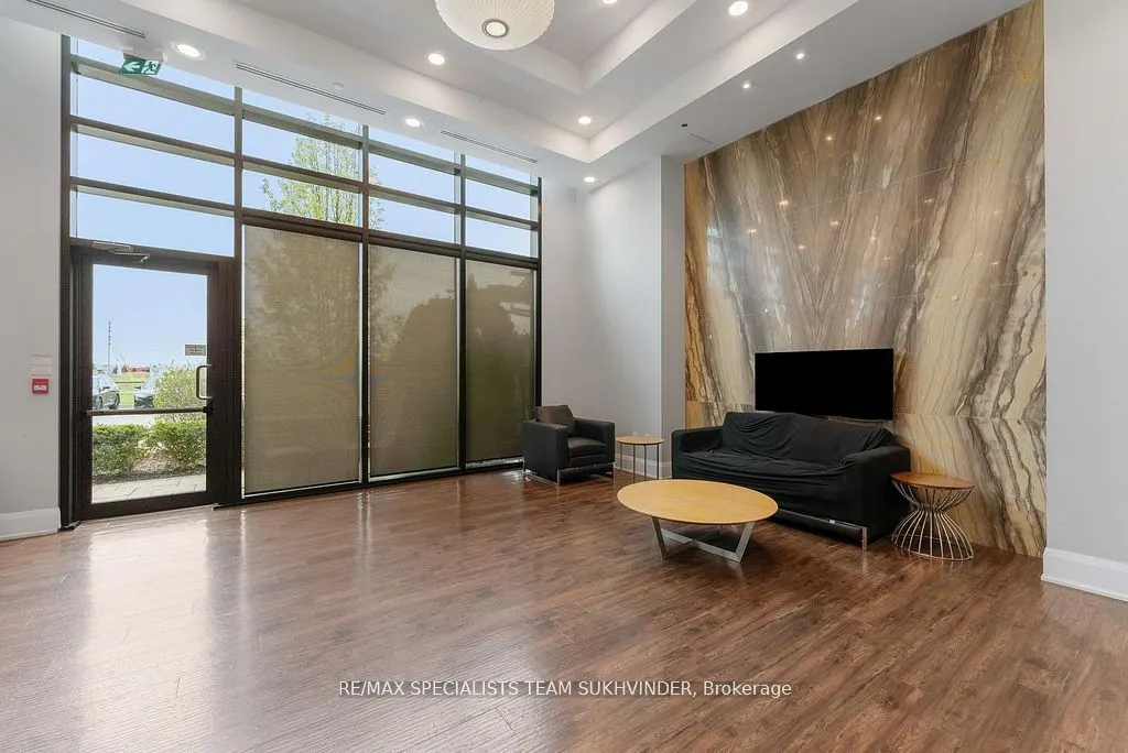 55 Yorkland Boulevard, #107