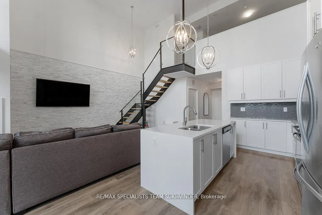 55 Yorkland Boulevard, #107