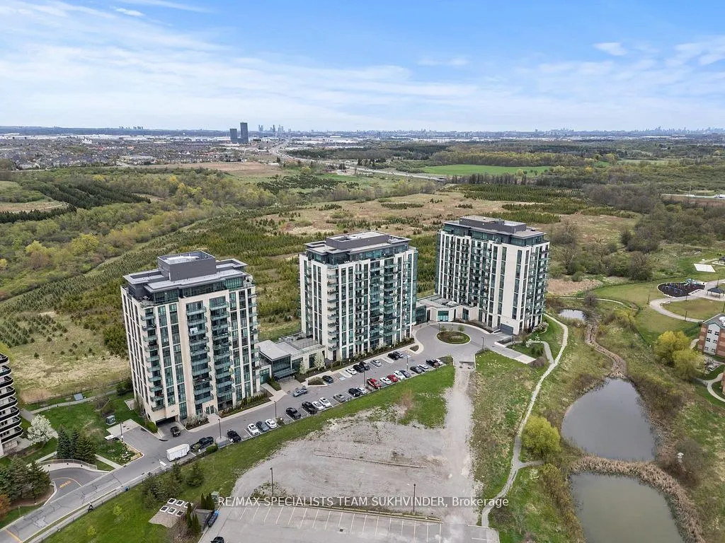 55 Yorkland Boulevard, #107