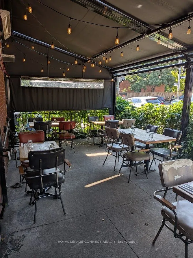 299 Roncesvalles Avenue