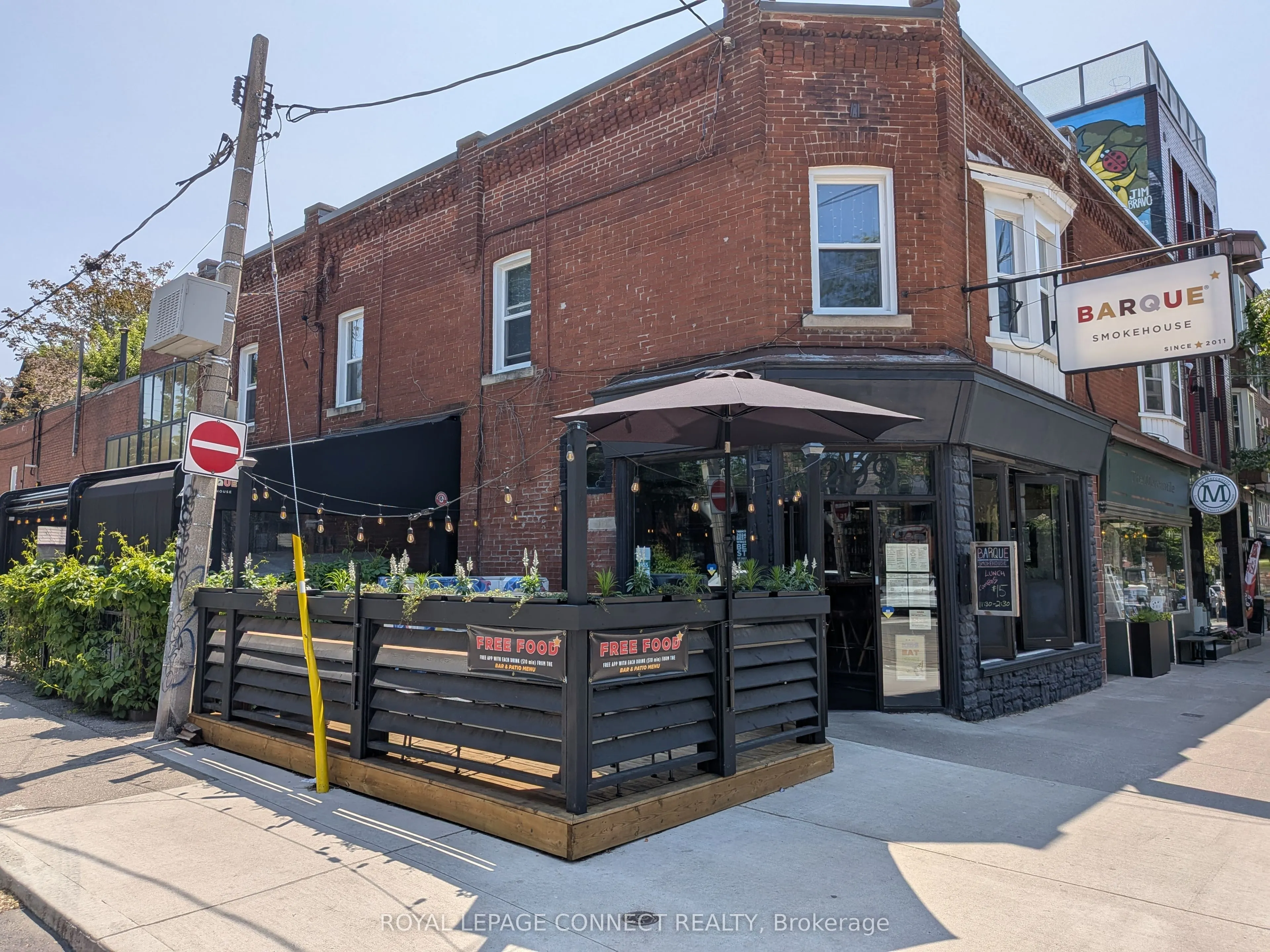 299 Roncesvalles Avenue