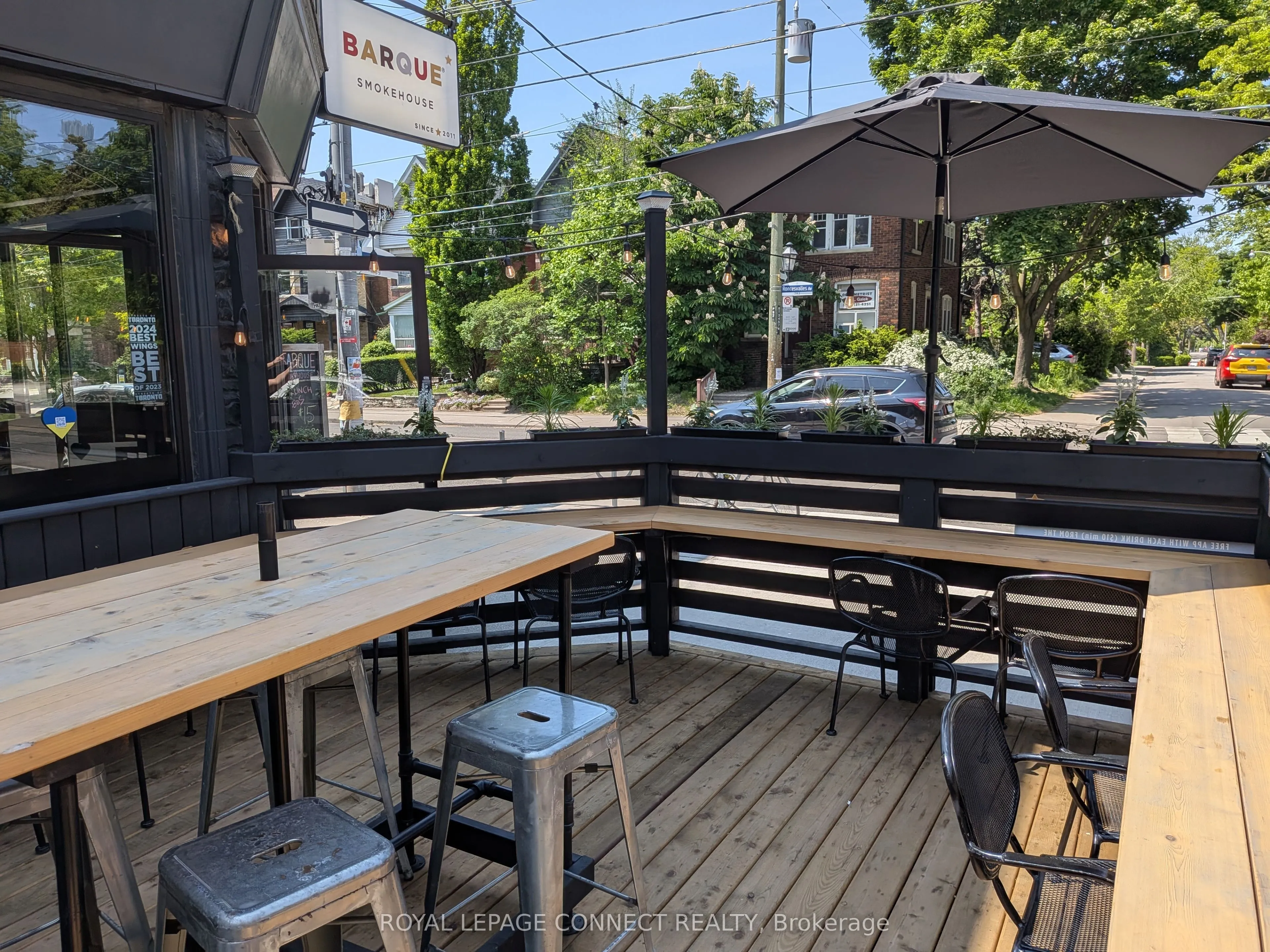 299 Roncesvalles Avenue