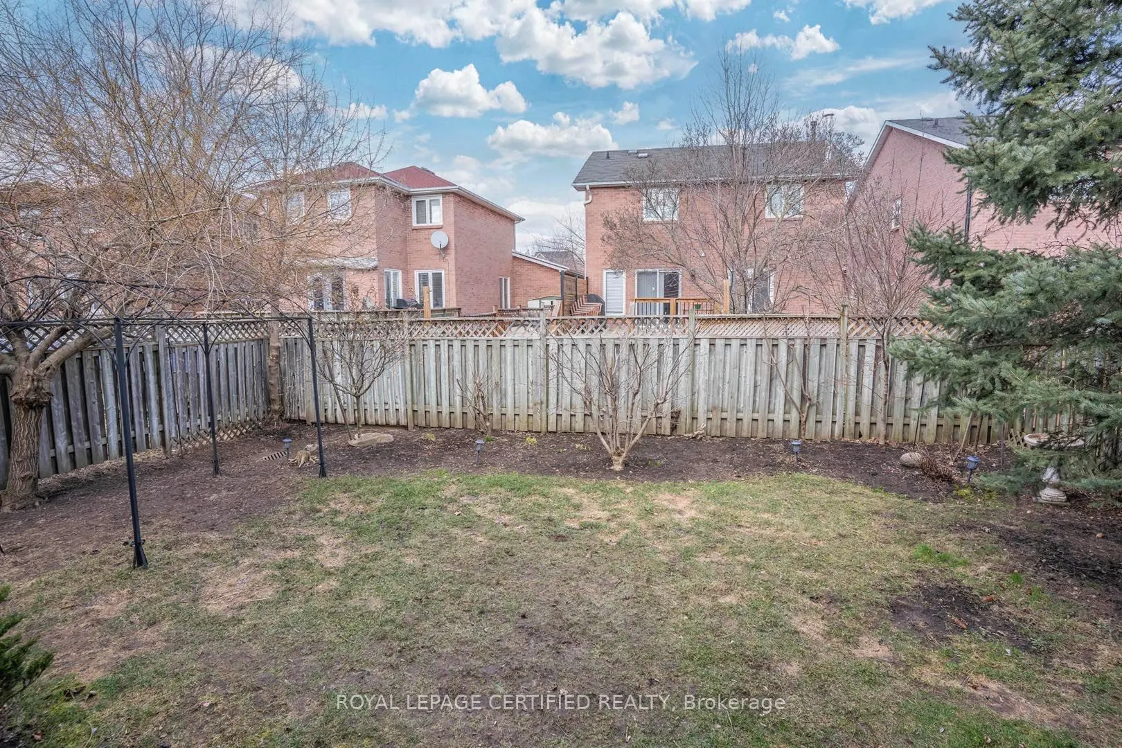 6045 Grossbeak Drive