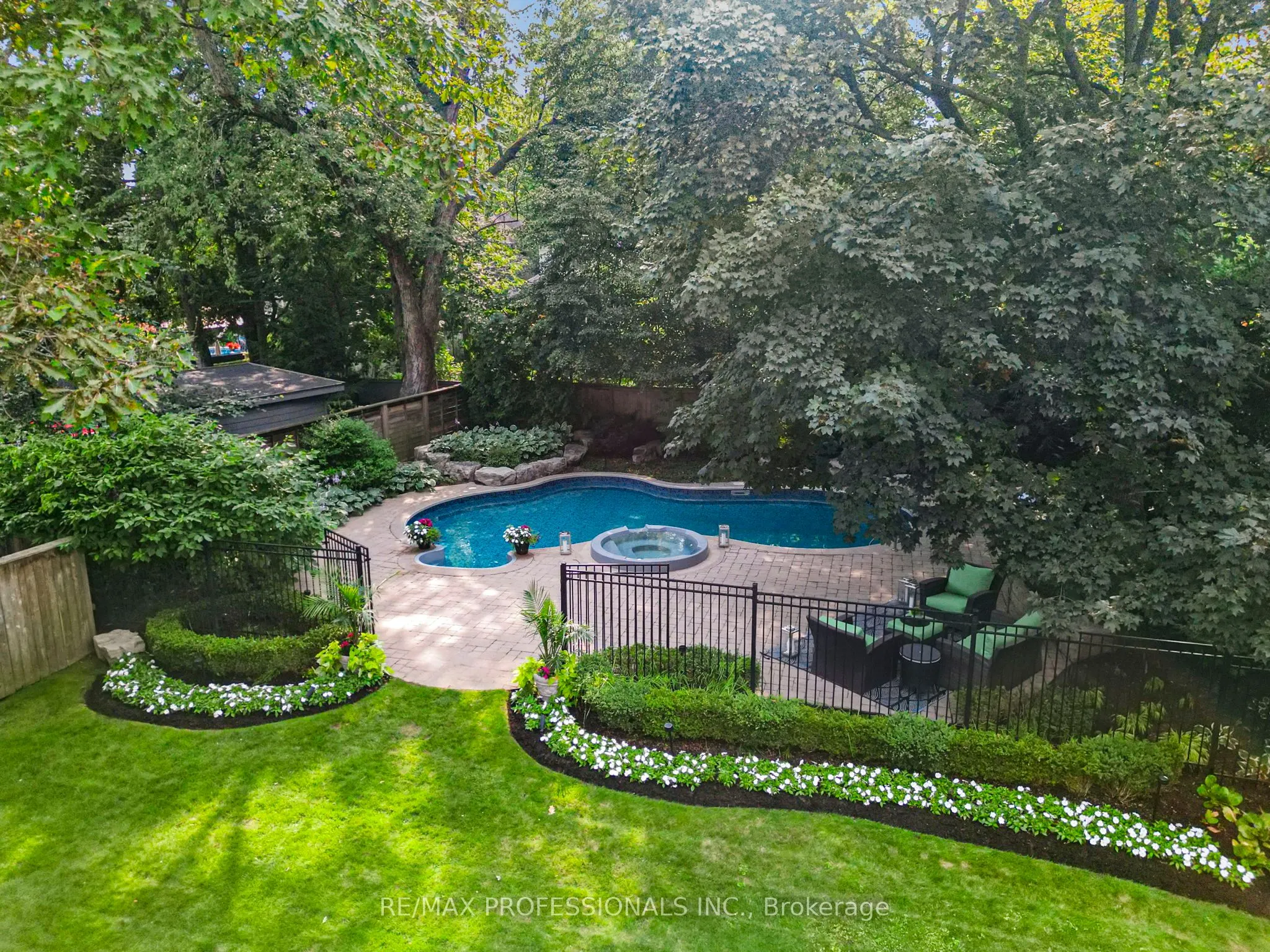 40 Edgehill Road