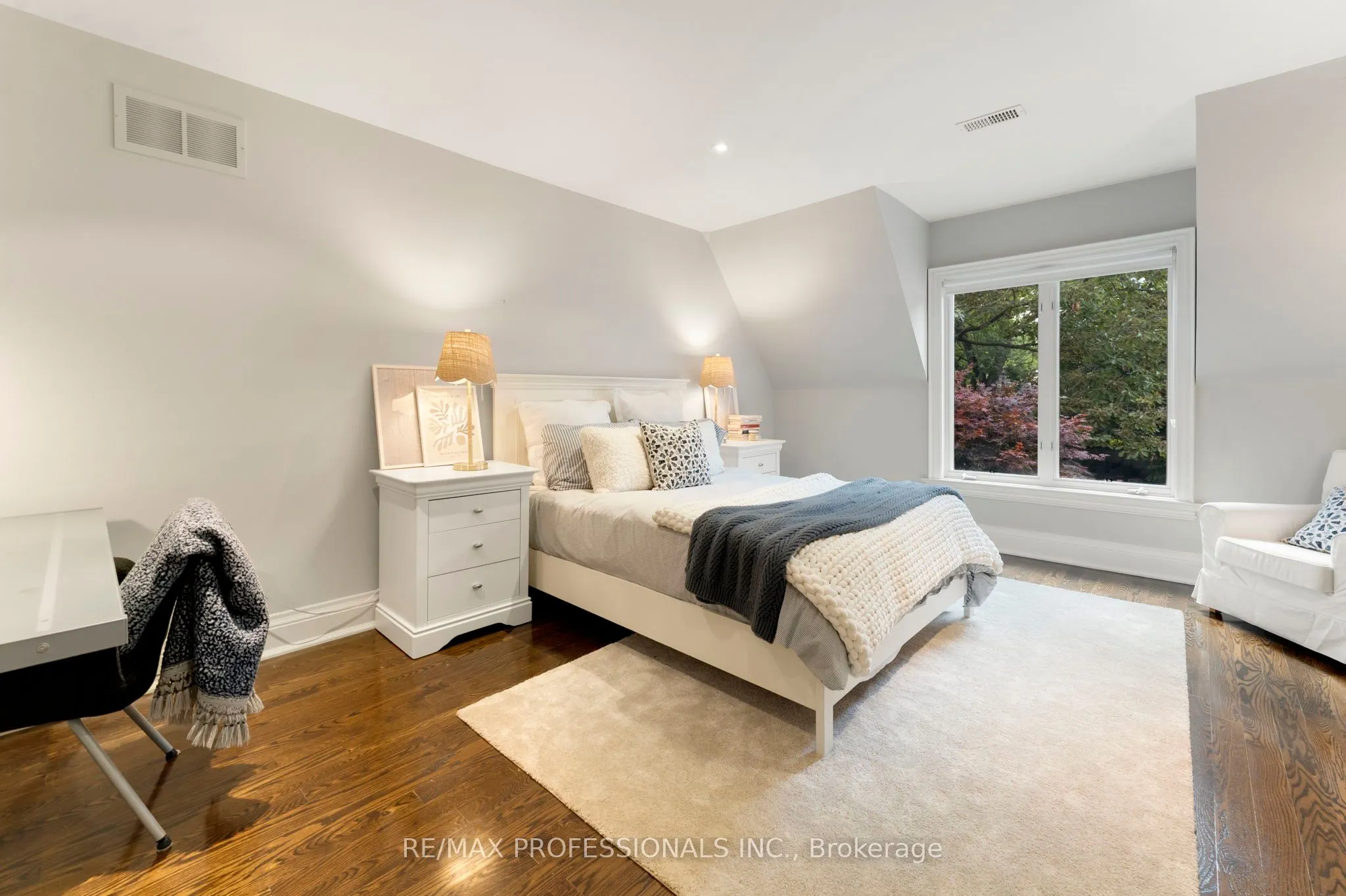 40 Edgehill Road