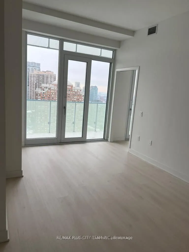 3900 Confederation Parkway, #1801