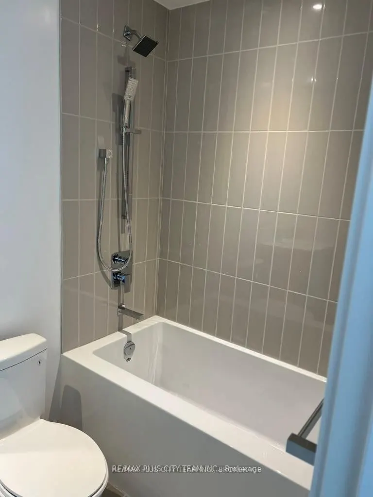 3900 Confederation Parkway, #1801