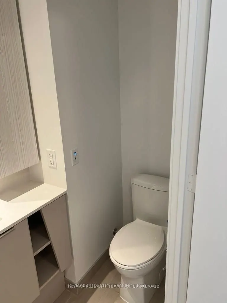 3900 Confederation Parkway, #1801