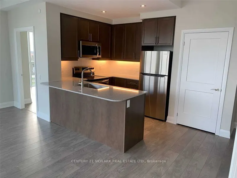 15 Lynch Street, #504