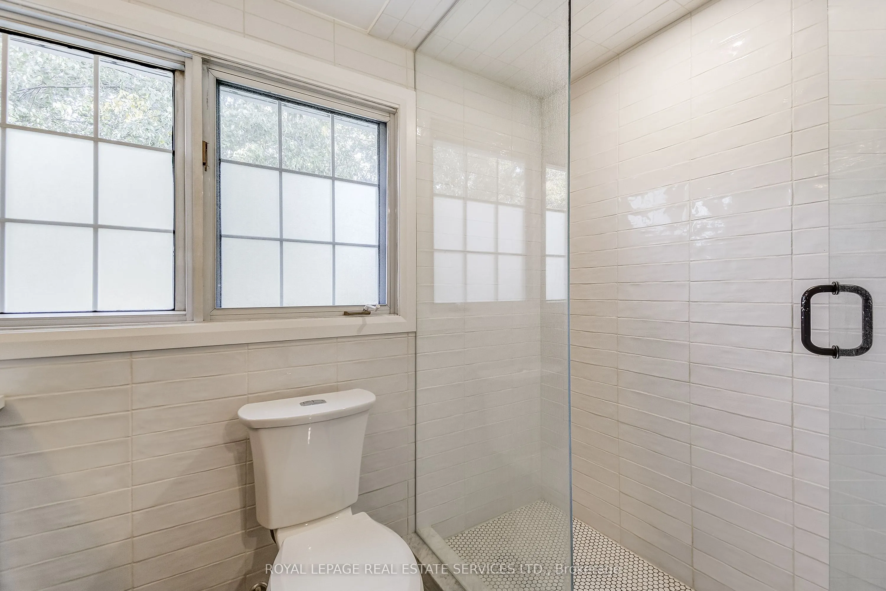 676 Meadow Lane