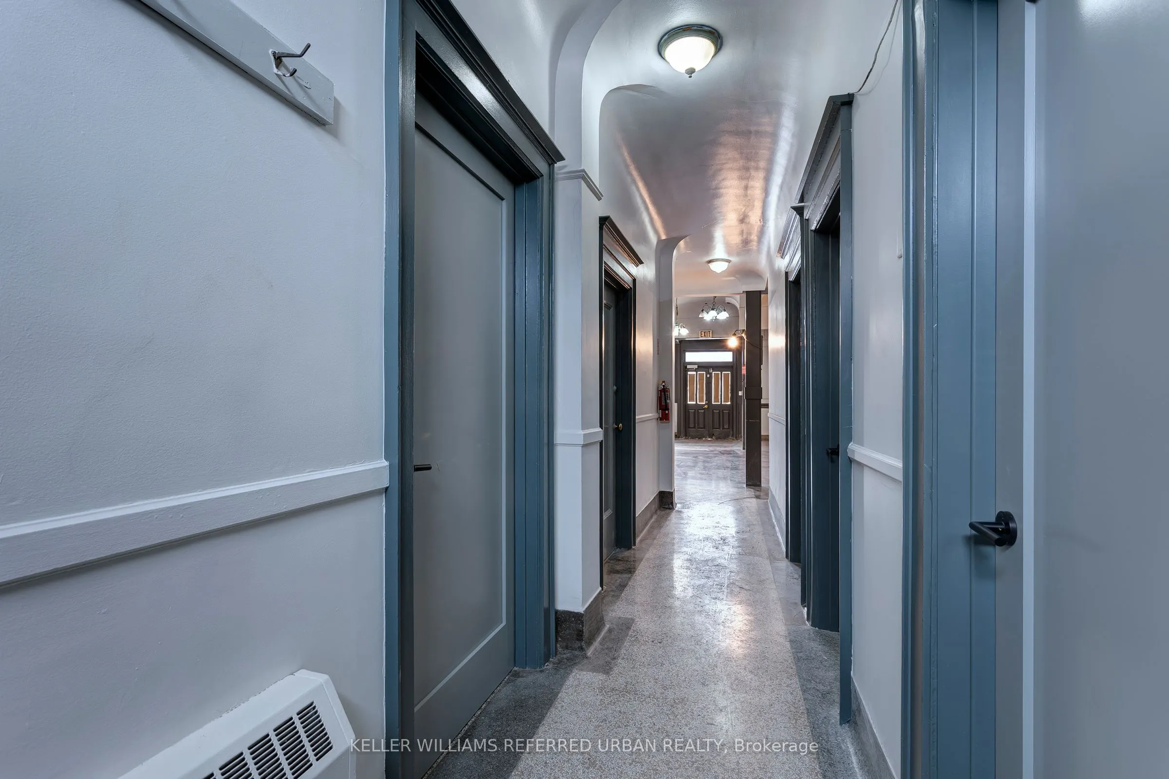 2974 Lake Shore Boulevard W, #Ground