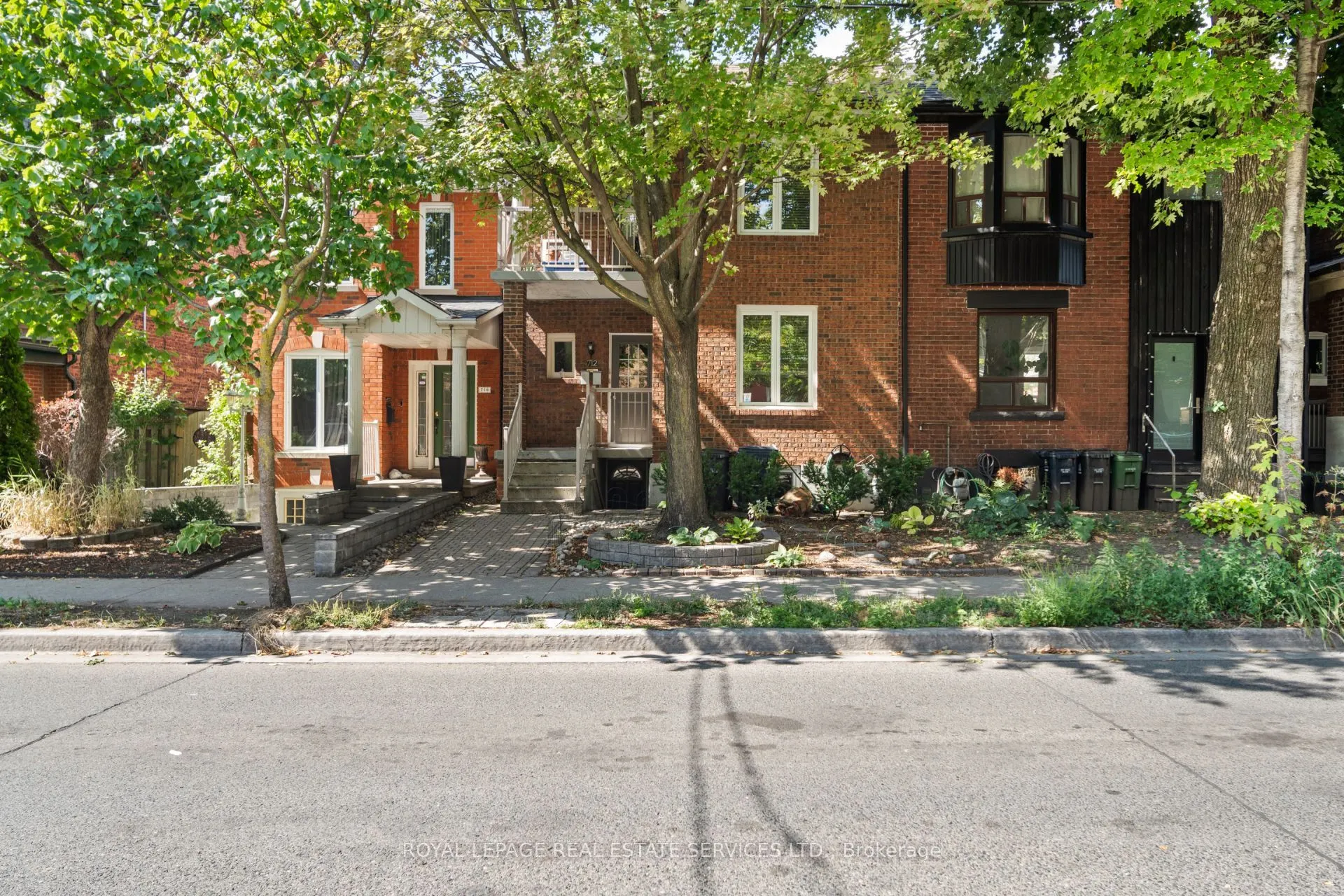 712 Gladstone Avenue