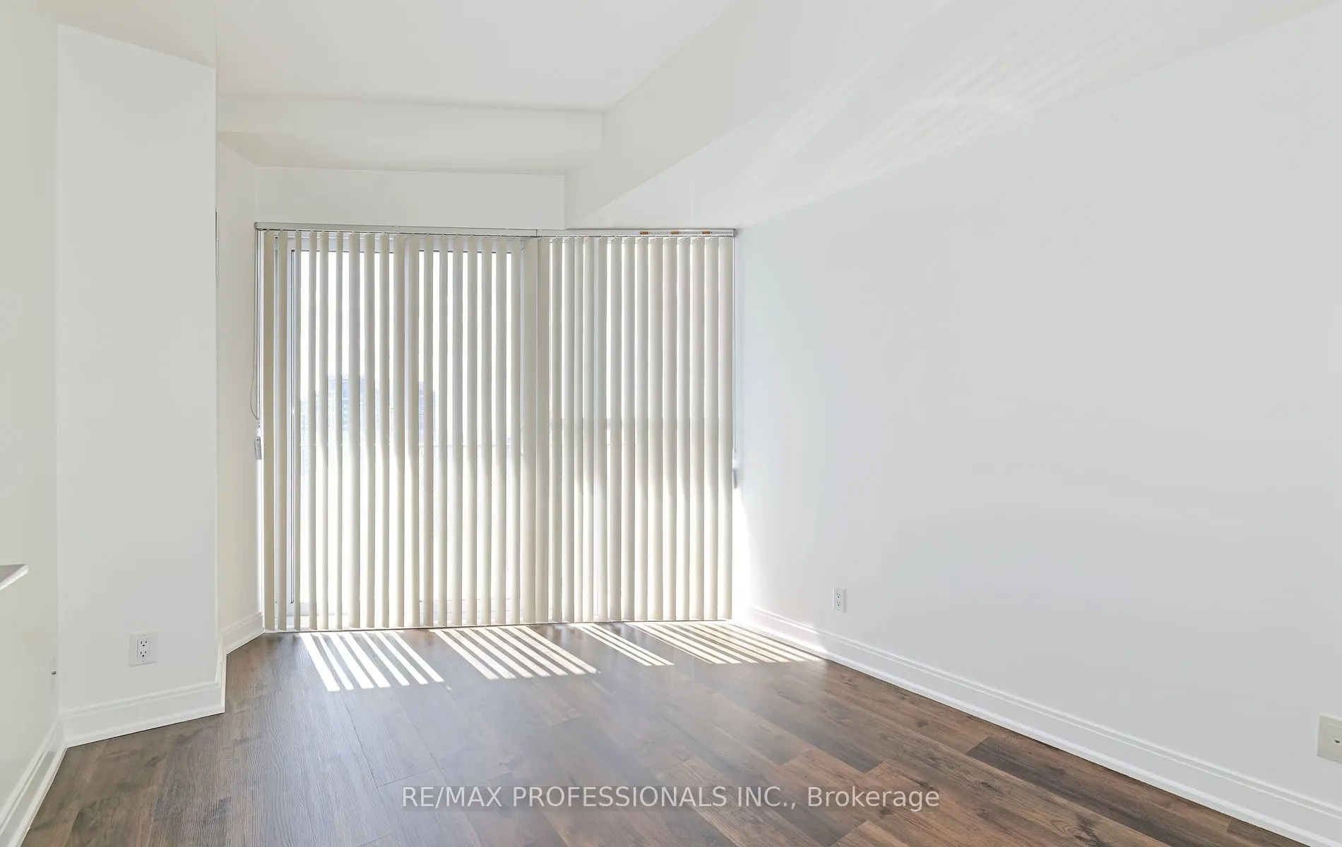50 Absolute Avenue, #2906