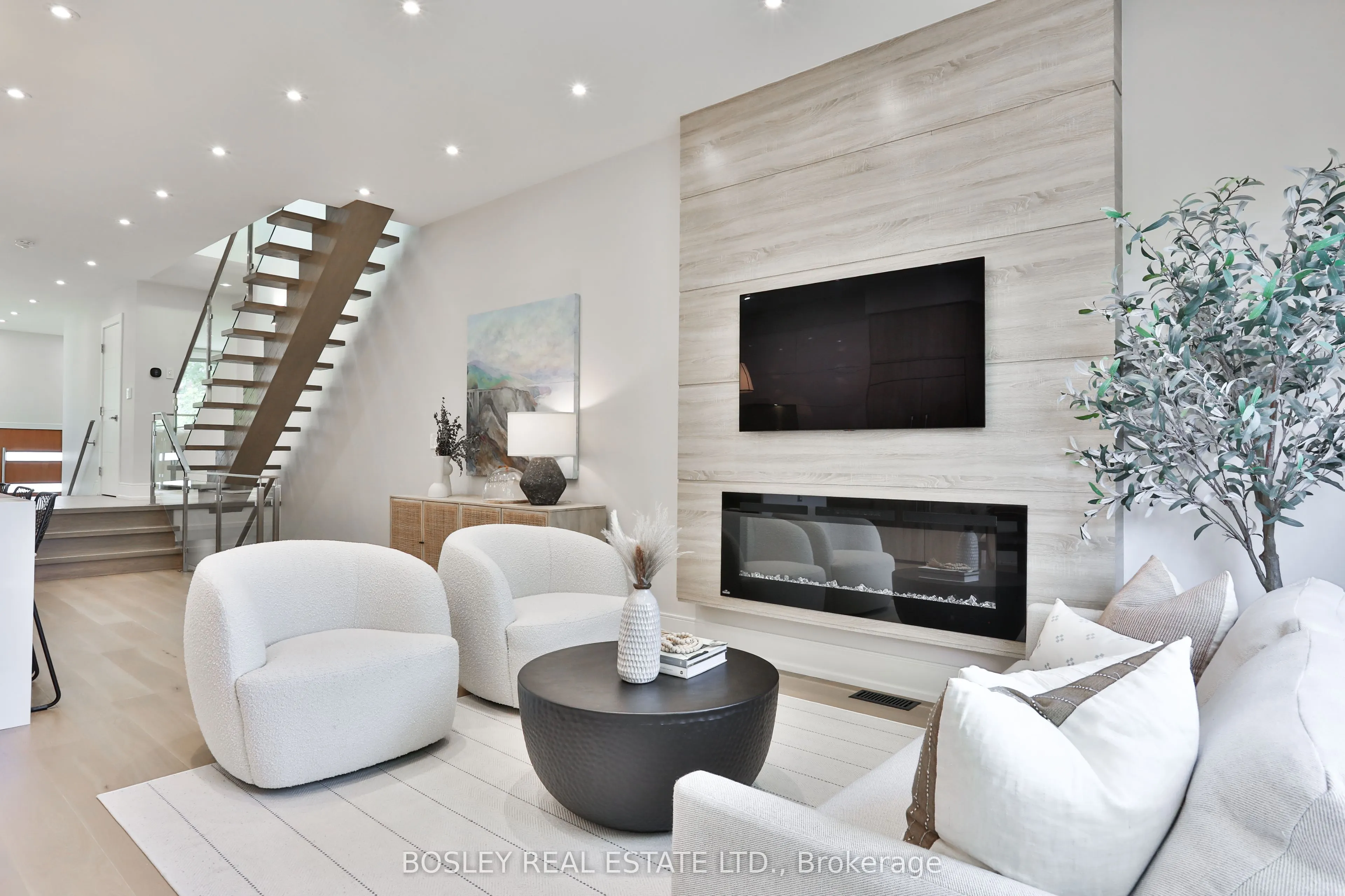 23A Lunness Road