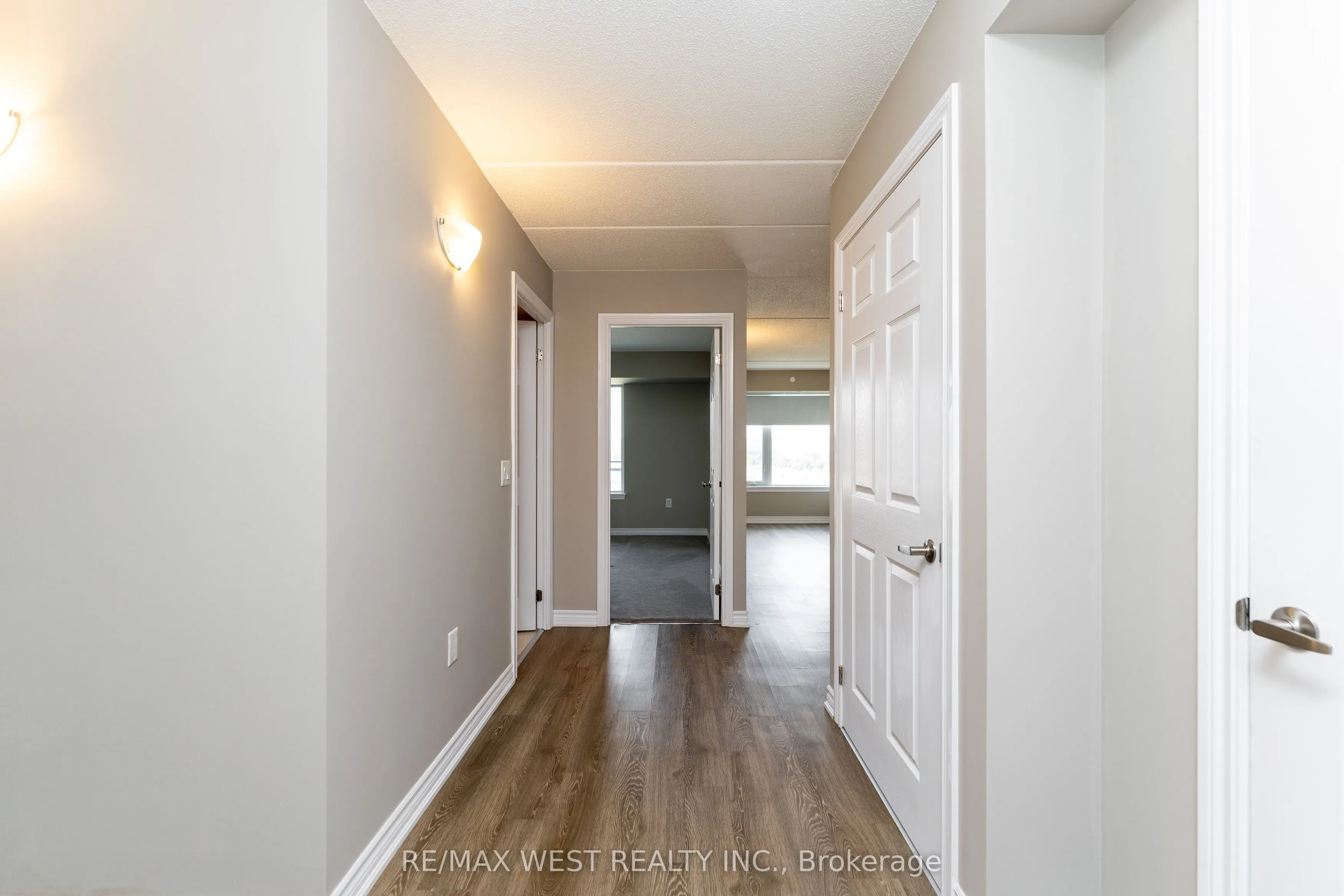 716 Main St Street NW, #910