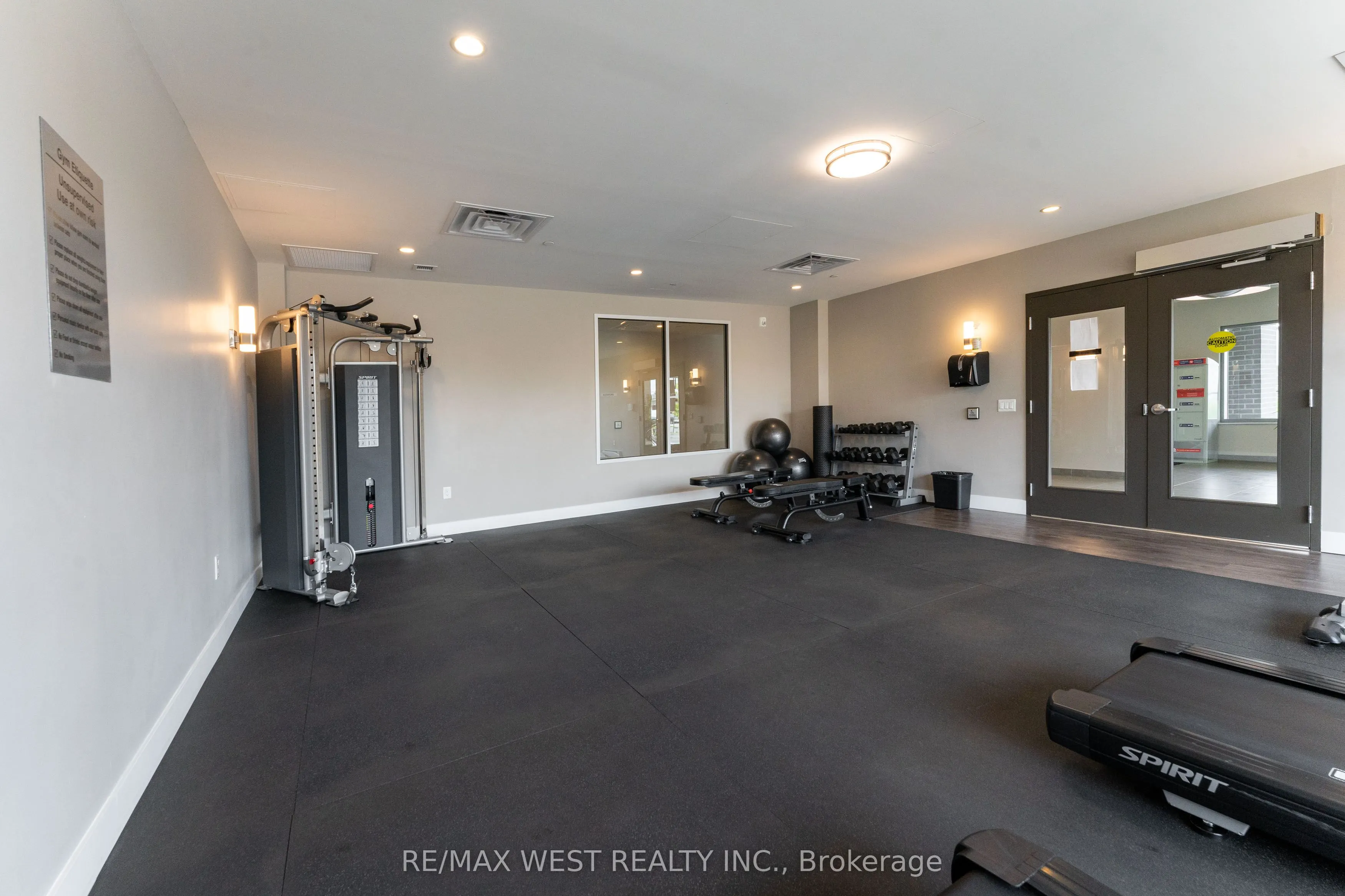716 Main St Street NW, #910