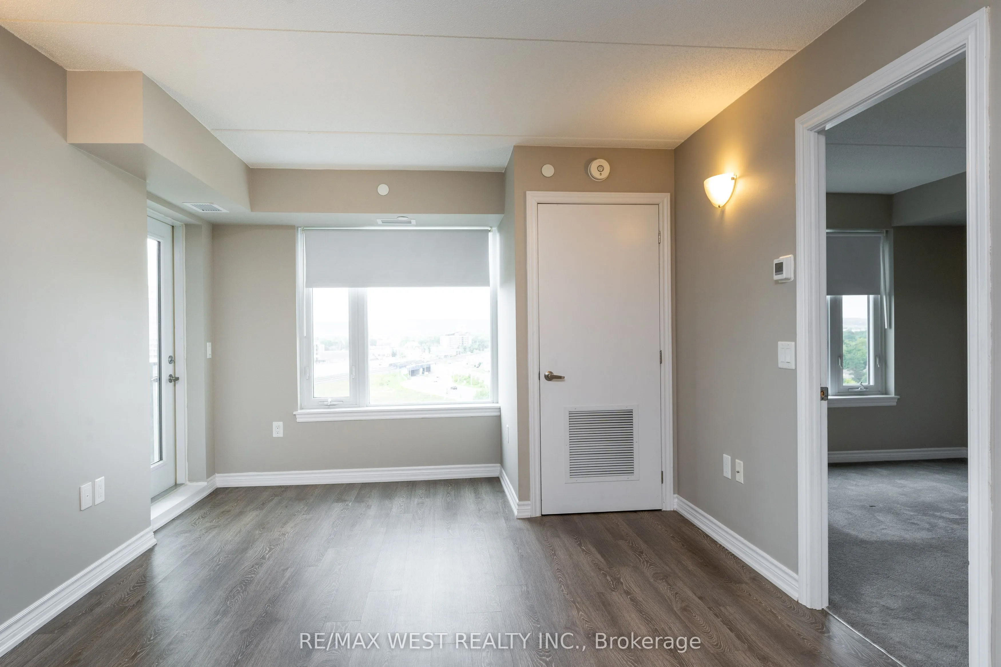 716 Main St Street NW, #910