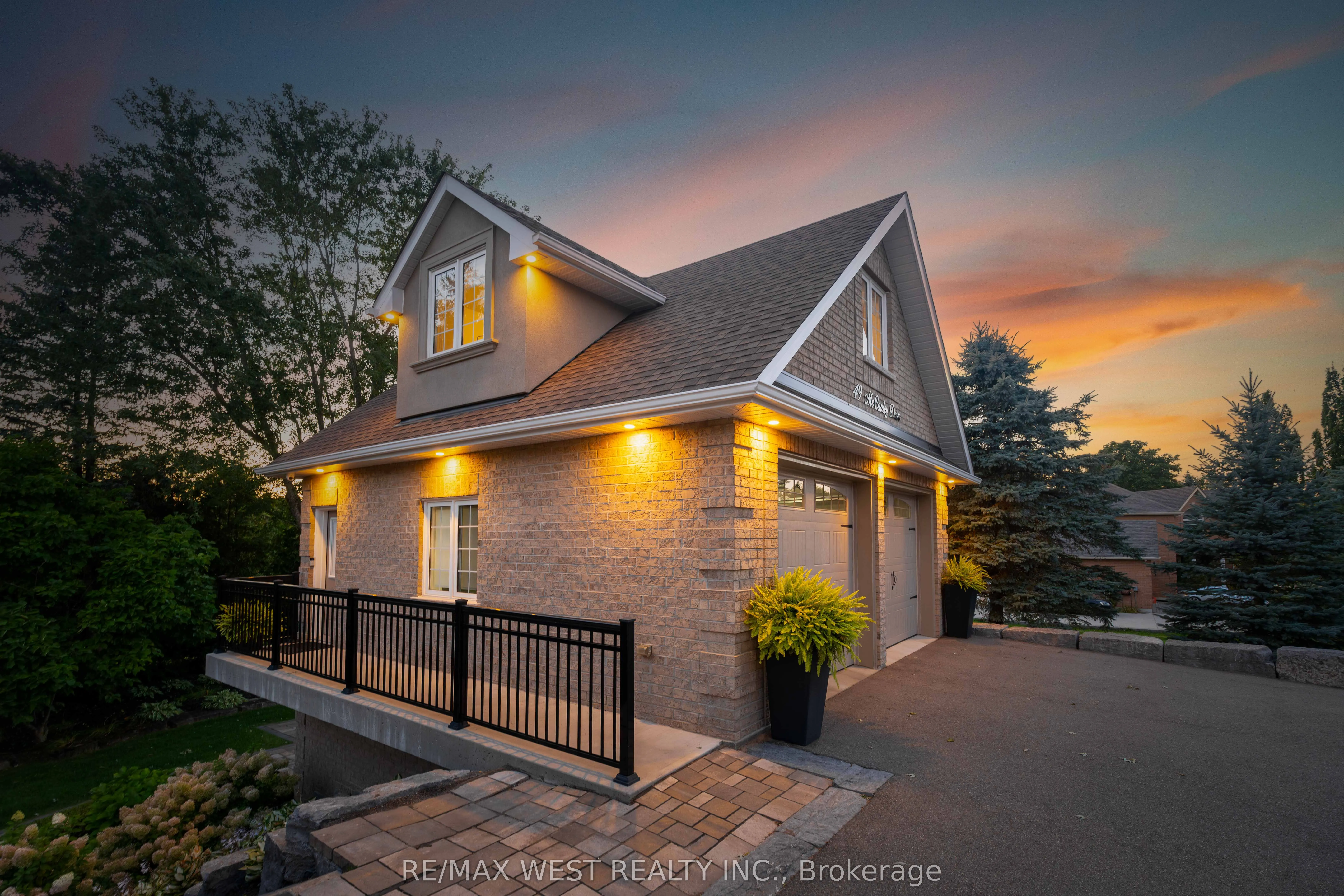 49 Mccauley Drive